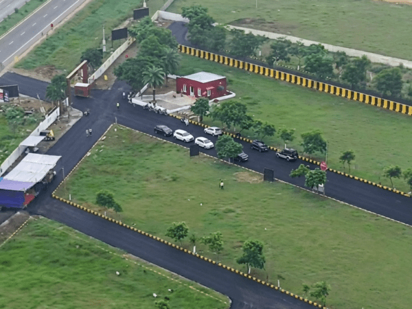 Premium villa plots near Pondicherry gated community NH-66 Kondamur